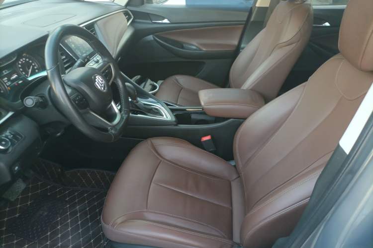 Used Buick GL6 2018 18T 6-Seater Luxury Model
