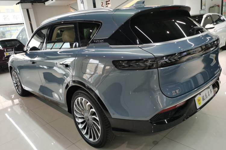 Used VOYAH FREE 2021 Four-Wheel Drive Standard Range-Extended Exclusive Luxury Package
