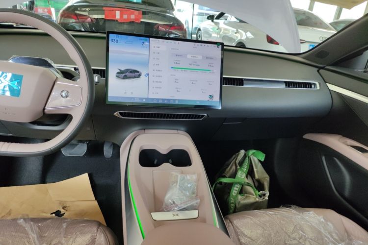 Used XPeng MONA M03 2025 620 Ultra-Long Range Plus
