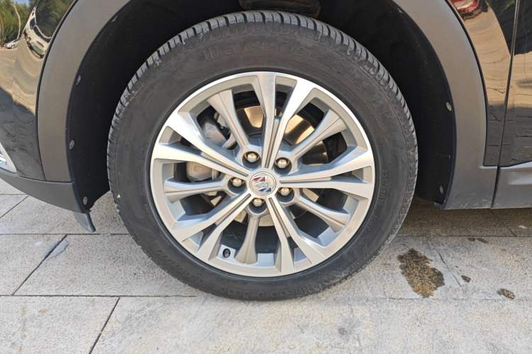 Used Buick Envision 2021 Encore Plus 652T Five-Seat Luxury Model
