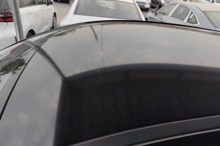 Used SOL E10X 2021 302 km Range Fashion Edition 30.2 kWh
