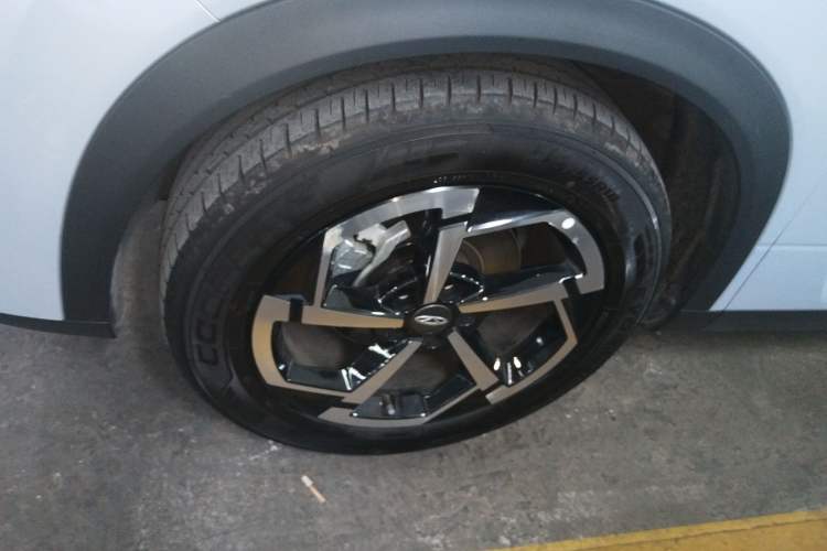 Used Chery Explore 06 2023 Revised Version Urban Edition 1.6T Two-Wheel Drive Luxury Trim