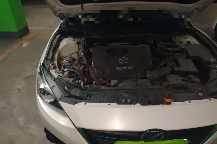 Used Mazda Mazda 3 Axela 2016 Sedan 1.5L Automatic Luxury Model