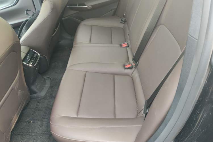 Used  A07 2025 All-Electric "Real Bargain" 525 Luxury Model