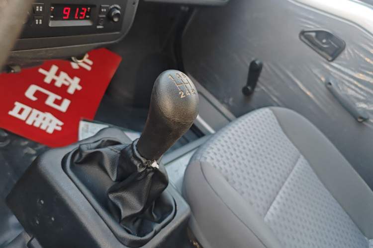 Used Wuling Zhiguang 2019 1.2L Van Utility Model 5-Seater