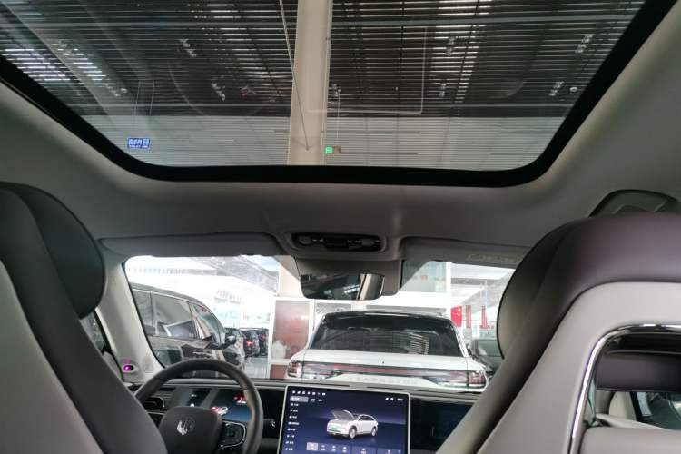 Used Leapmotor C11 2024 All-Electric 580 Luxury Edition
