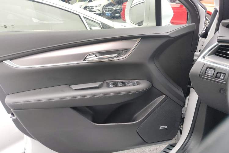 Used Cadillac XT5 2020 28T Tech Edition