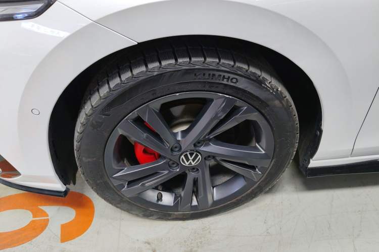 Used Volkswagen Golf 2023 Facelift 280TSI DSG R-Line Lite