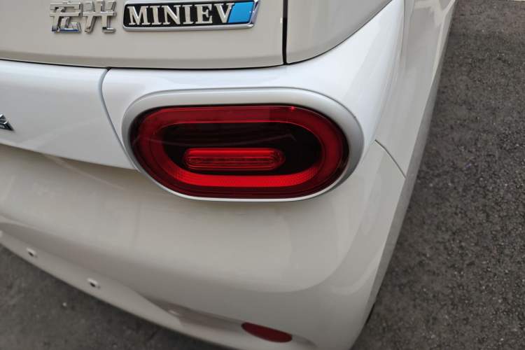 Used Wuling Hongguang MINIEV 2024 3rd Generation 215km Youth Edition
