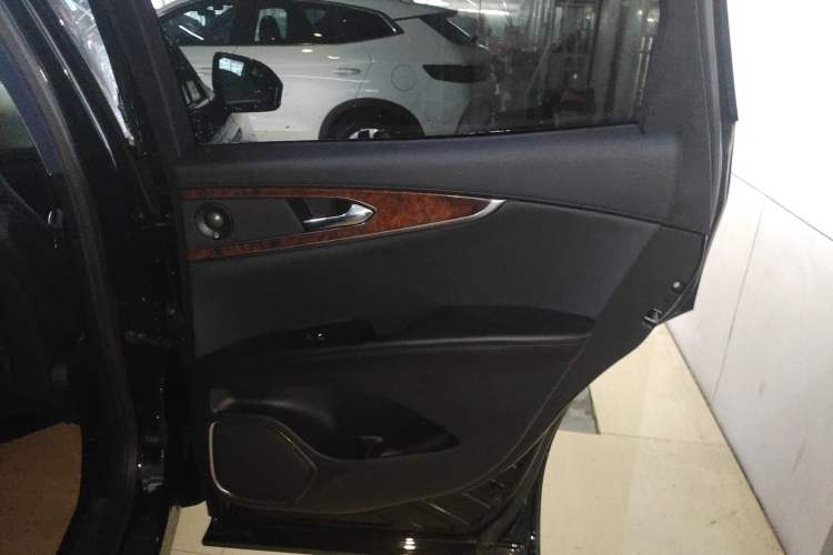 Used Lincoln Nautilus 2019 2.0T Four-Wheel Drive Luxury Edition China VI Standard
