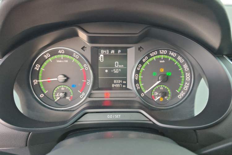 Used Skoda Octavia 2019 1.5L Automatic SmartDrive Comfort Edition China VI Standard
