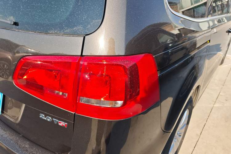 Used Volkswagen Sharan 2014 2.0 TSI Standard Model