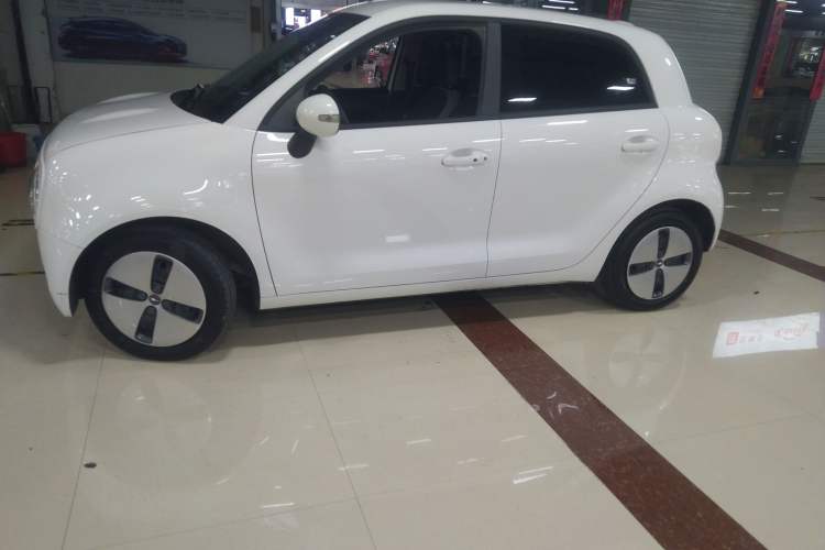 Used ORA Black Cat 2022 301km "Cute & Dynamic" Phosphate Iron Lithium
