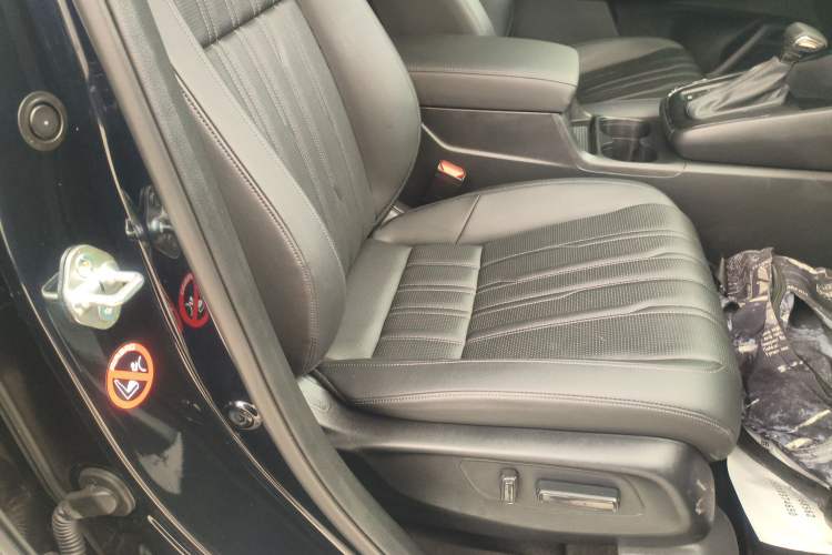 Used Honda Breeze 2023 240TURBO Two-Wheel-Drive Luxury Edition 5 Seats
