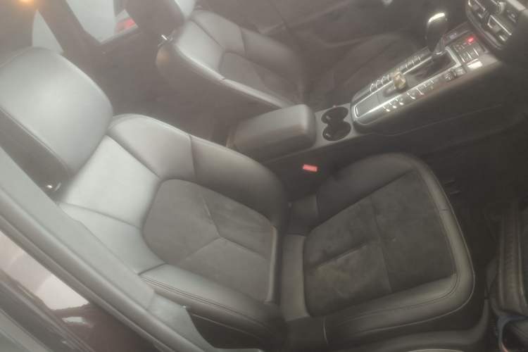 Used Porsche Macan 2021 Macan 2.0T
