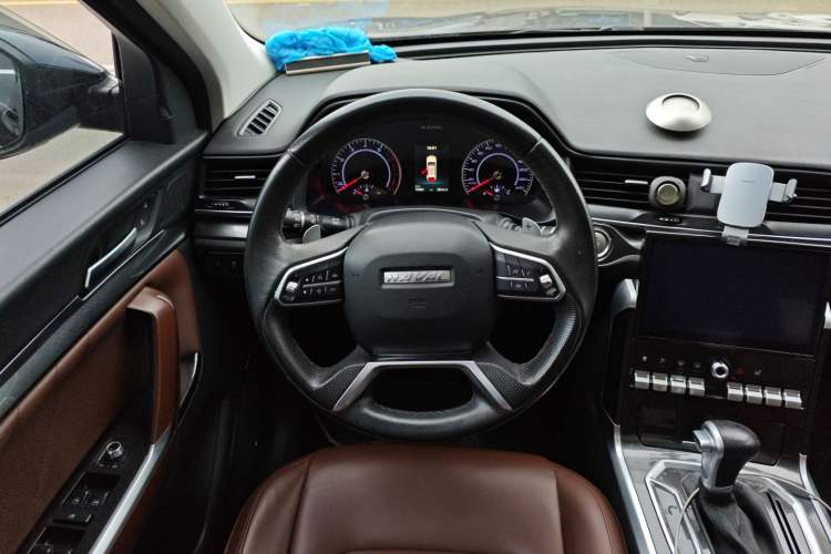 Used Haval H4 2018 Red-Label 1.5 GDIT DCT Fashion Edition
