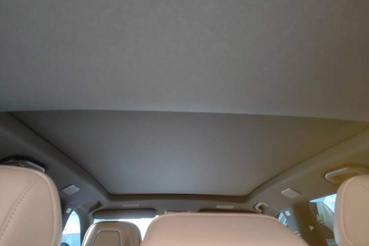 Used  Star Era ET 2025 Extended-Range 265 Max Two-Wheel Drive Urban Advanced Driver Assistance
