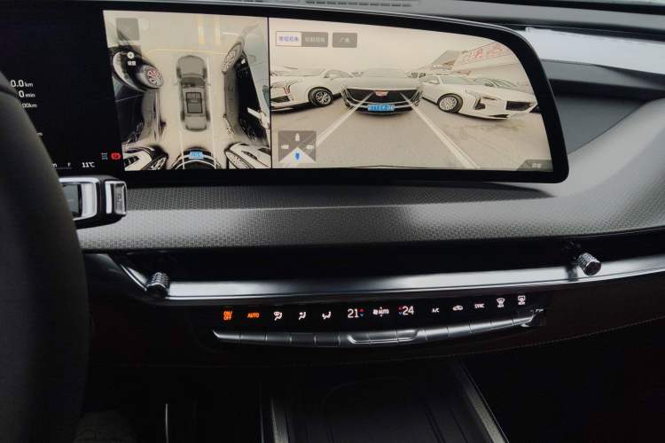 Used Cadillac XT5 2025 2.0T Platinum Edition
