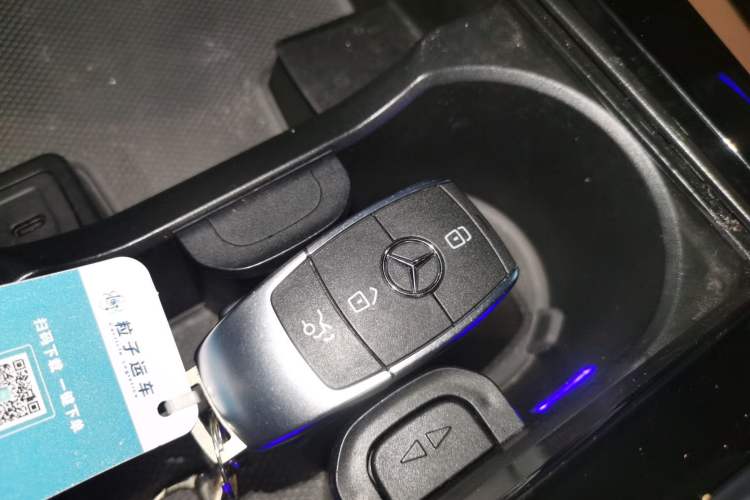 Used Mercedes-Benz A-Class 2020 Restyled A 200 L Sport Sedan Fashion Version
