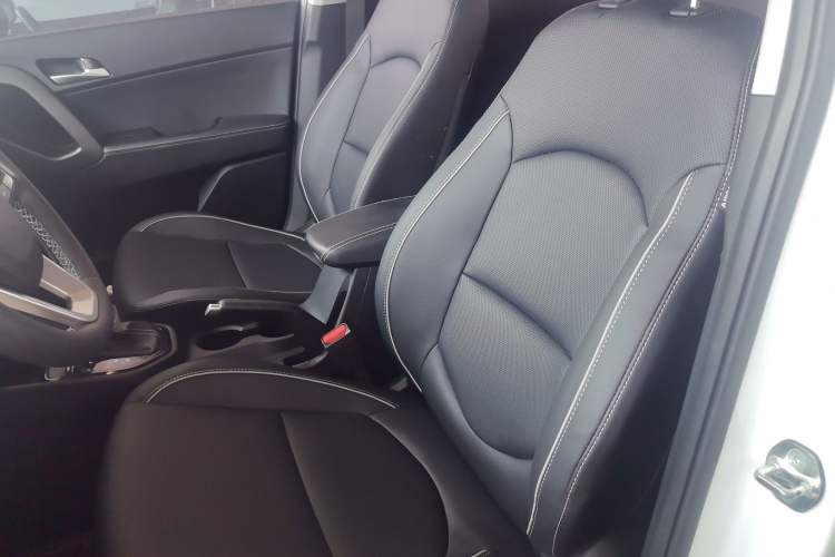 Used Hyundai ix25 2017 1.6L Automatic Smart Version
