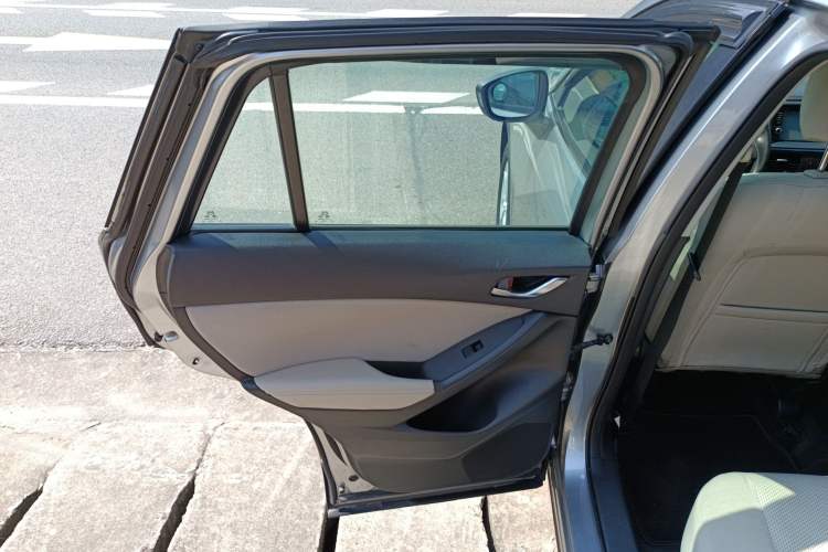 Used Mazda CX-5 2013 2.0L Automatic Two-Wheel Drive Comfort Version
