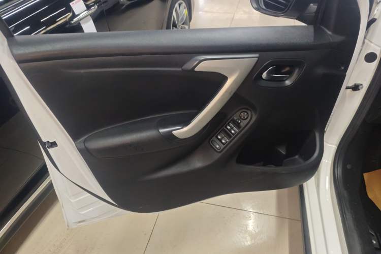 Used Citroen C3-XR 2015 1.6L Automatic Pioneer Model
