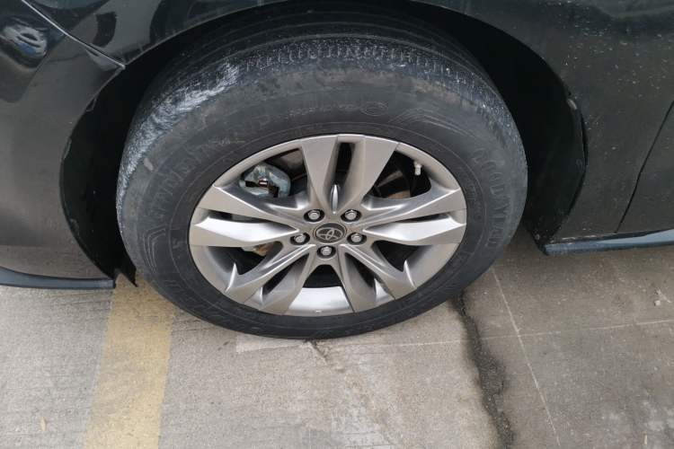 Used Toyota Sienna 2023 2.5L Hybrid Comfort Edition
