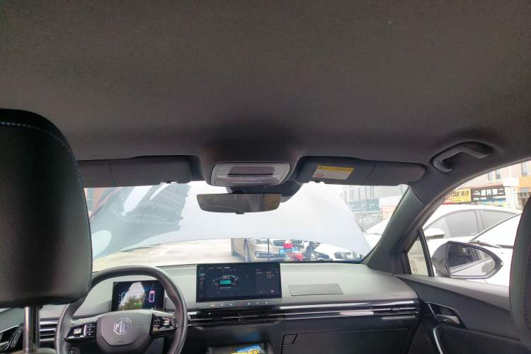 Used MG 4 EV 2023 415 km Range Sea-Faring Champion Edition
