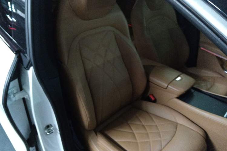 Used  R7 2024 Advanced Edition
