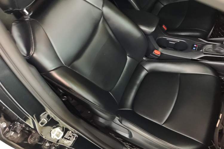 Used Toyota Corolla 2021 Dual-Motor 1.8L E-CVT Elite Edition