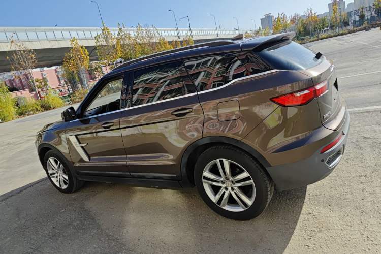 Used Zotye T700 2017 1.8T Dual-Clutch Prestige Model
