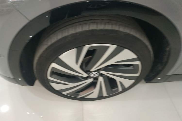 Used Volkswagen ID.4 CROZZ 2024 PRIME