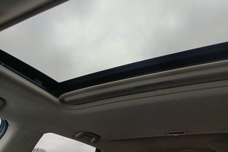 Used Mitsubishi Outlander 2018 2.0L Two-Wheel Drive Glory Edition 5 Seats
