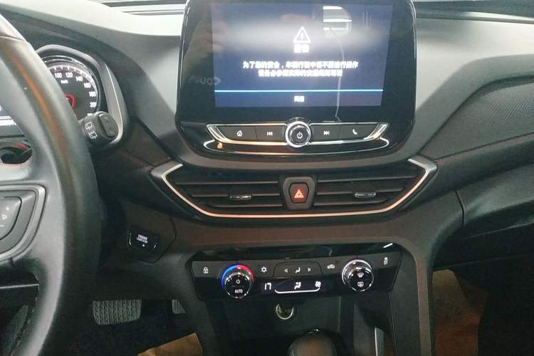 Used Chevrolet Orlando 2019 Redline 530T Automatic Enjoyment Version (5+2 Seating) China VI
