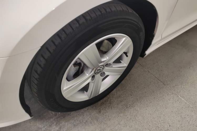 Used Volkswagen Lamando 2021 230TSI DSG Fashion Edition
