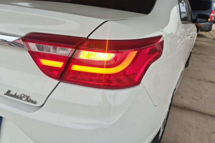 Used Geely Auto Vision 2020 Revised Version 1.5L CVT Asian Games Edition
