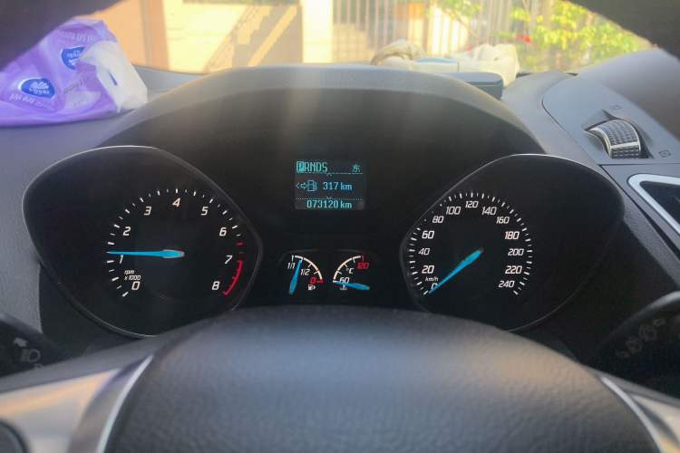 Used Ford Kuga 2013 1.6L GTDi Two-Wheel-Drive Trend Model