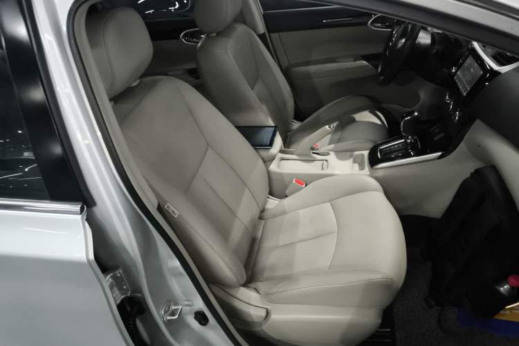 Used Nissan Sylphy 2016 1.6XV CVT Smart Enjoyment Version
