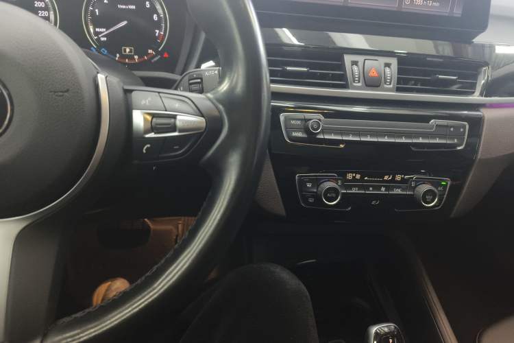 Used BMW X1 2021 sDrive25Li Leading Model
