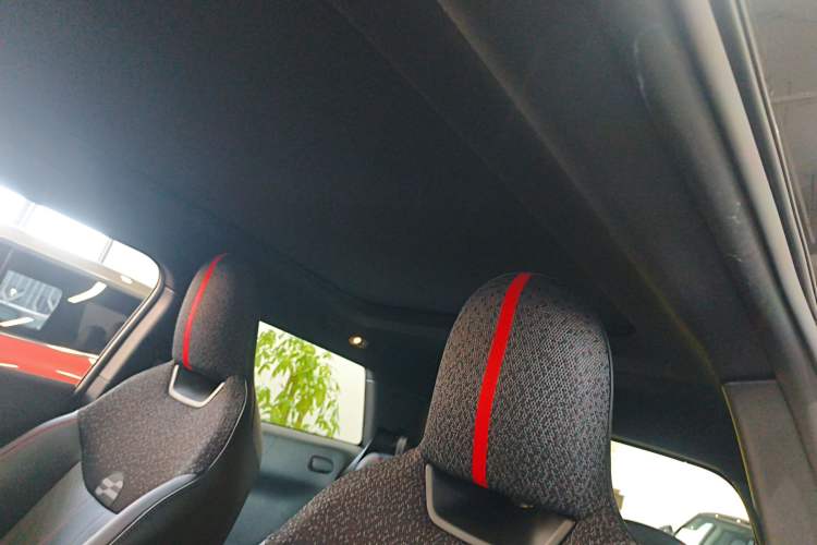 Used  Electric MINI COOPER 2024 452km COOPER SE Racing Driver
