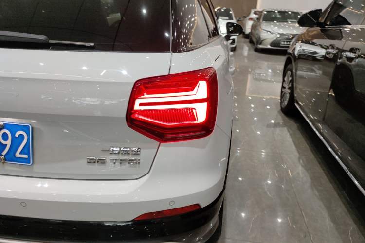 Used Audi Q2L 2021 35 TFSI Progressive Dynamic Edition
