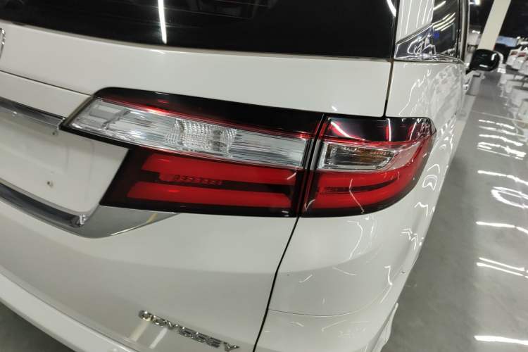 Used Honda Odyssey 2018 2.4L Comfort Version
