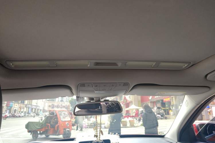 Used Mercedes-Benz C-Class 2018 C 180 L Fashion Edition Sport Version