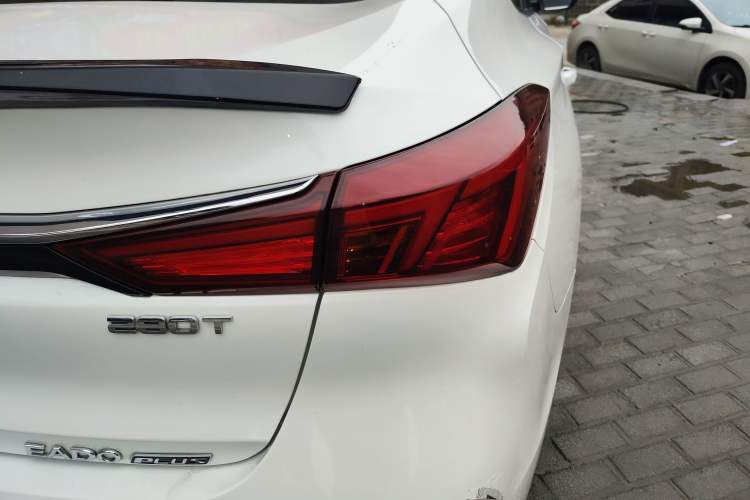 Used Changan Eado 2021 PLUS Blue Whale NE 1.4T GDI DCT Prestige Model
