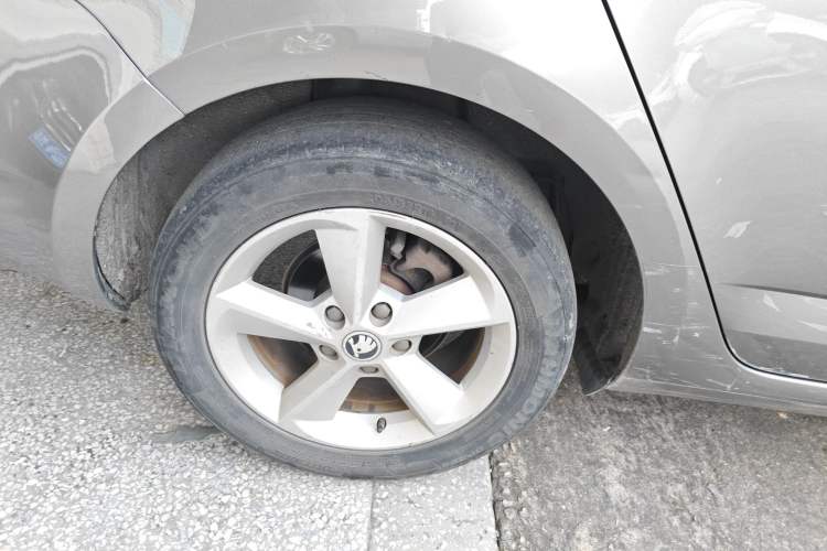 Used Skoda Octavia 2015 1.4TSI DSG Yijun Edition
