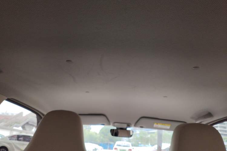 Used Wuling Hongguang MINIEV 2024 3rd Generation 215km Advanced Version
