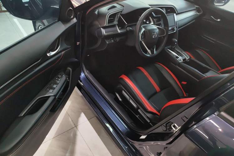 Used Honda Civic 2016 220TURBO CVT Luxury Edition