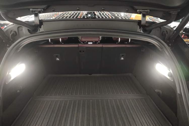 Used Nio ET5T 2024 75kWh Touring
