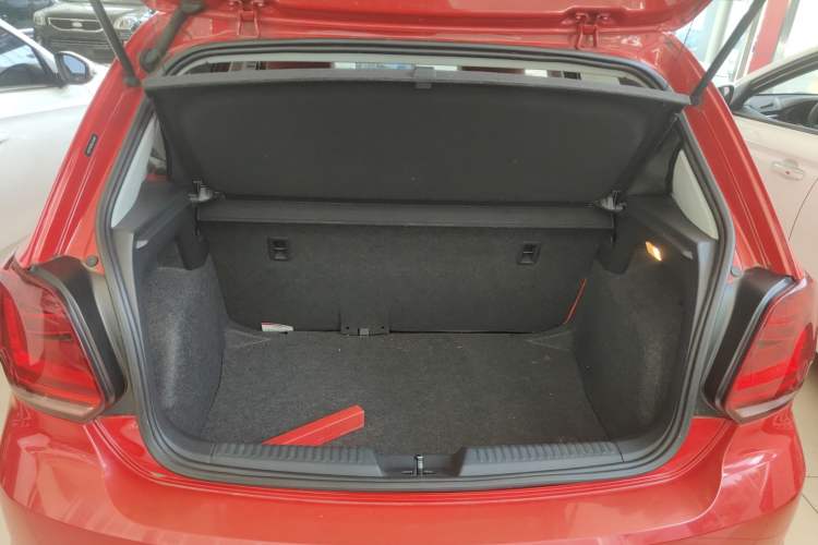 Used Volkswagen Polo 2018 1.5L Automatic Advanced Driving Model
