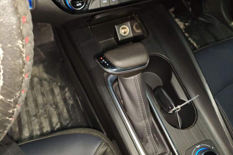 Used Buick Velite 6 2023 430km Range Commuter Version
